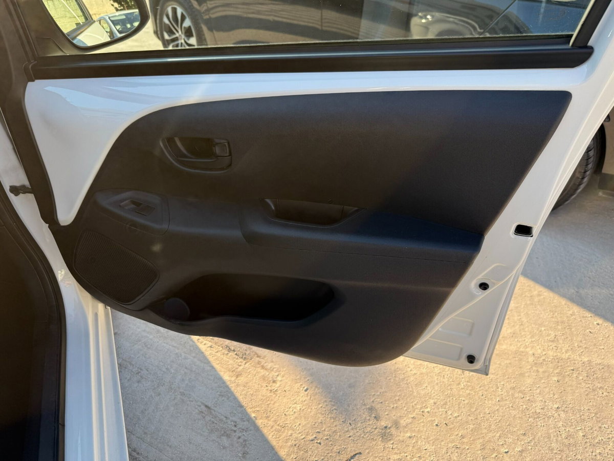 Citroen C1 C1 VTi 68 5 porte Feel (15)