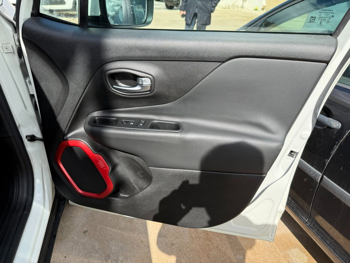 Jeep Renegade 2.0 Mjt 170CV 4WD Active Drive Low Trailhawk (17)