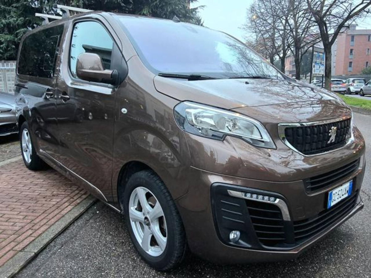 Peugeot Traveller BlueHDi 120 S&S Long Active (11)