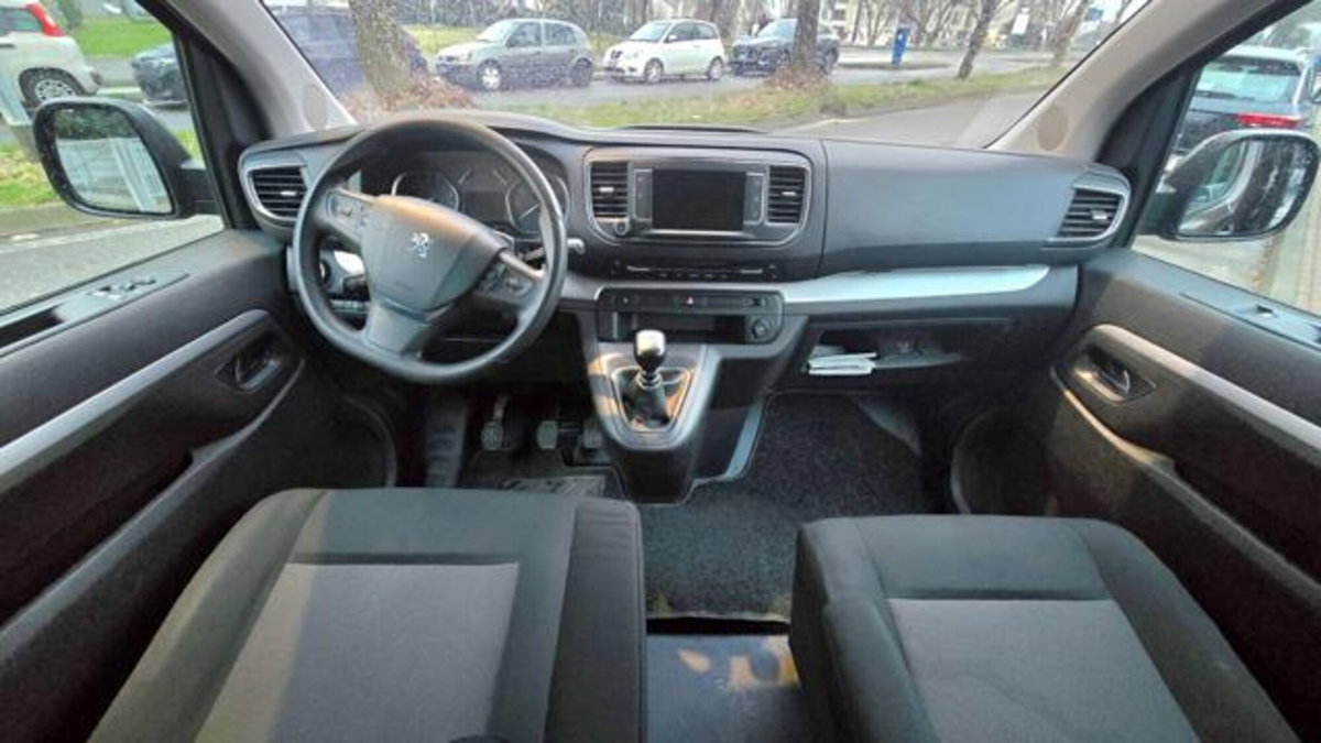 Peugeot Traveller BlueHDi 120 S&S Long Active (15)