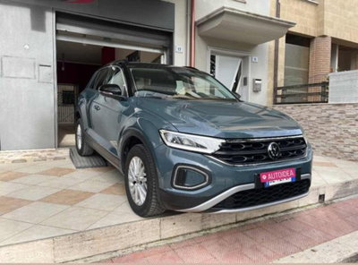 Volkswagen T-Roc 2.0 tdi Life 115cv (3)