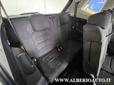 Volkswagen Tiguan Allspace 2.0 tdi R-Line 150cv dsg (12)