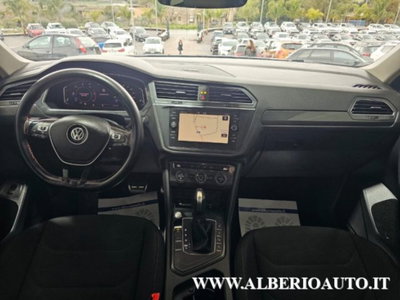 Volkswagen Tiguan Allspace 2.0 tdi R-Line 150cv dsg (17)