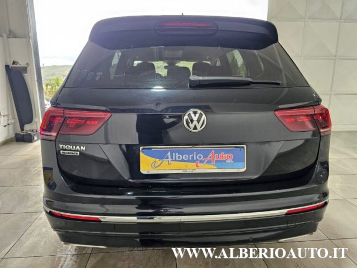 Volkswagen Tiguan Allspace 2.0 tdi R-Line 150cv dsg (5)