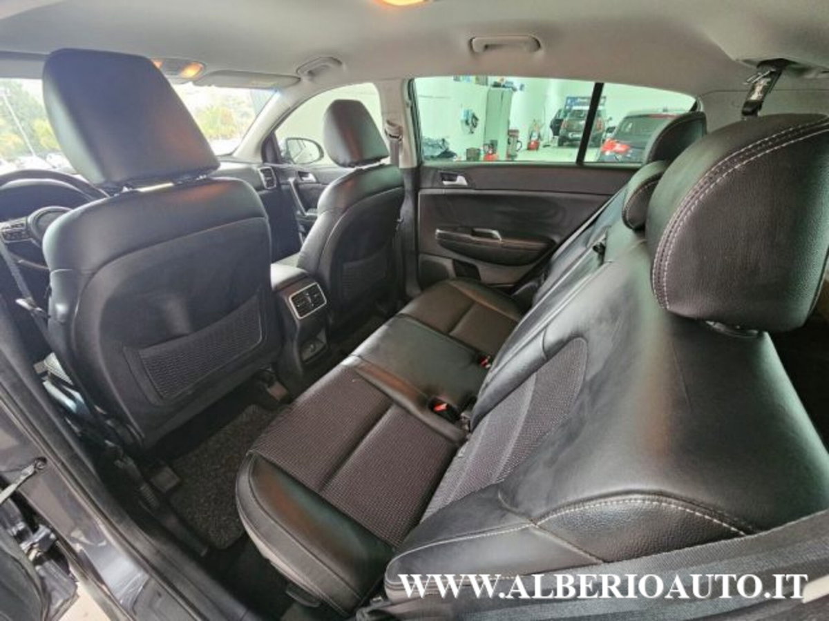 Kia Sportage 1.7 CRDI VGT 2WD Class (12)
