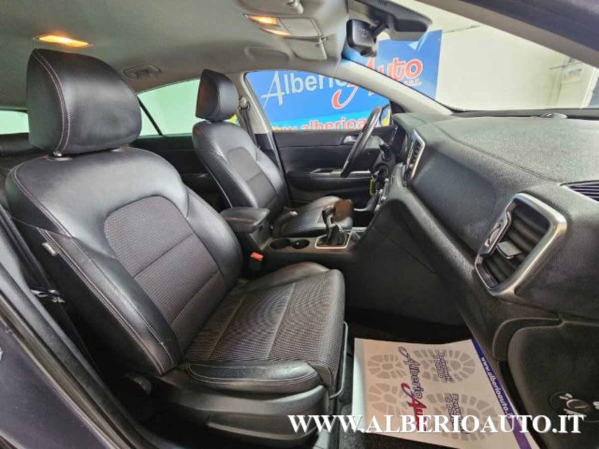 Kia Sportage 1.7 CRDI VGT 2WD Class (9)