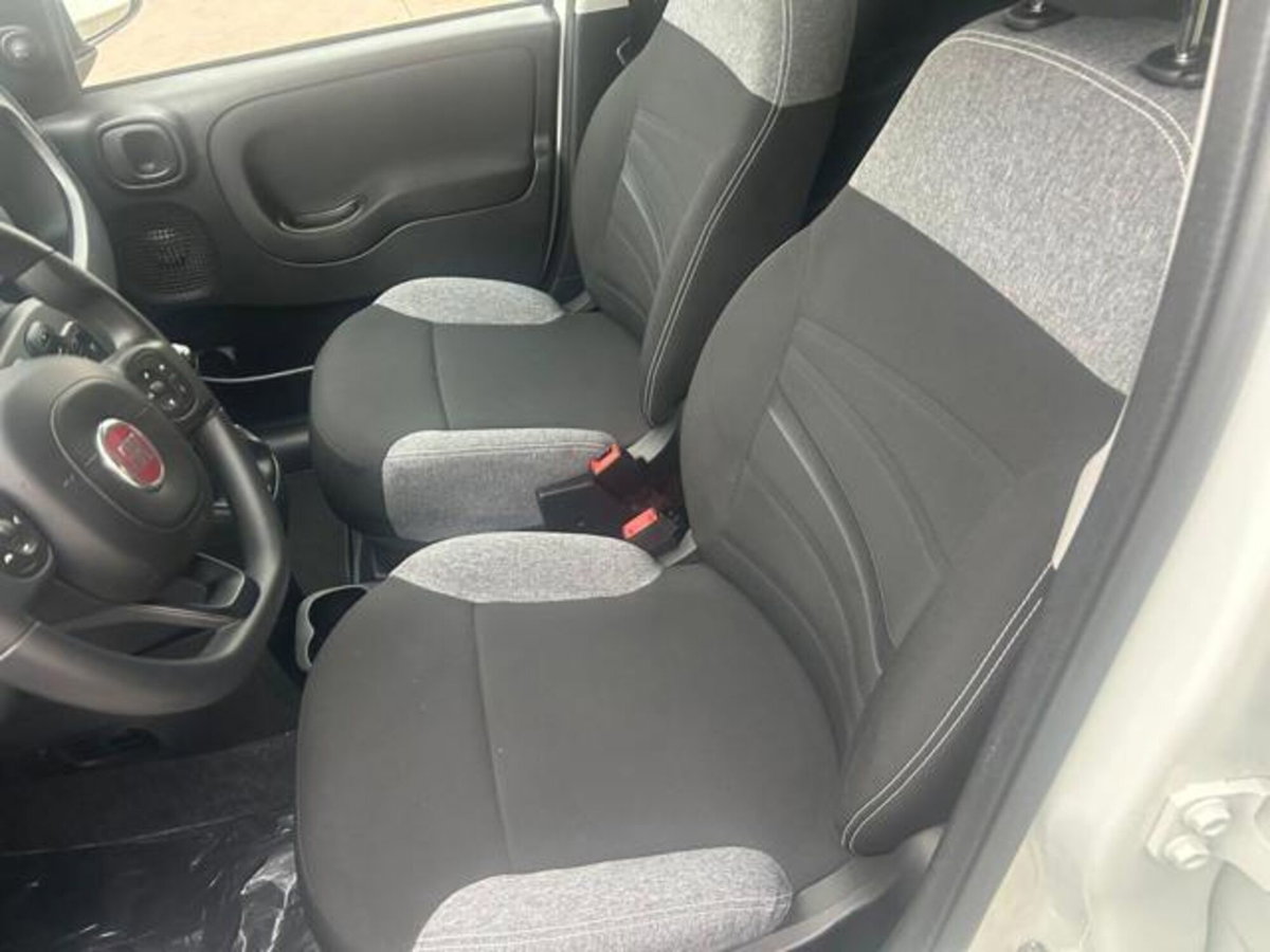 Fiat Panda 1.0 firefly hybrid s&s 70cv 5p.ti (5)