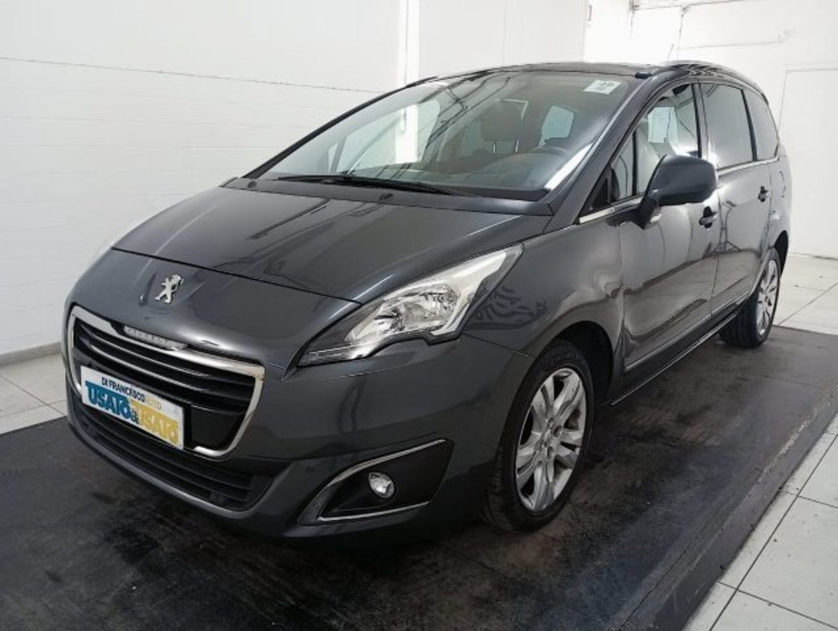 Peugeot 5008 BlueHDi 150 S&S Allure