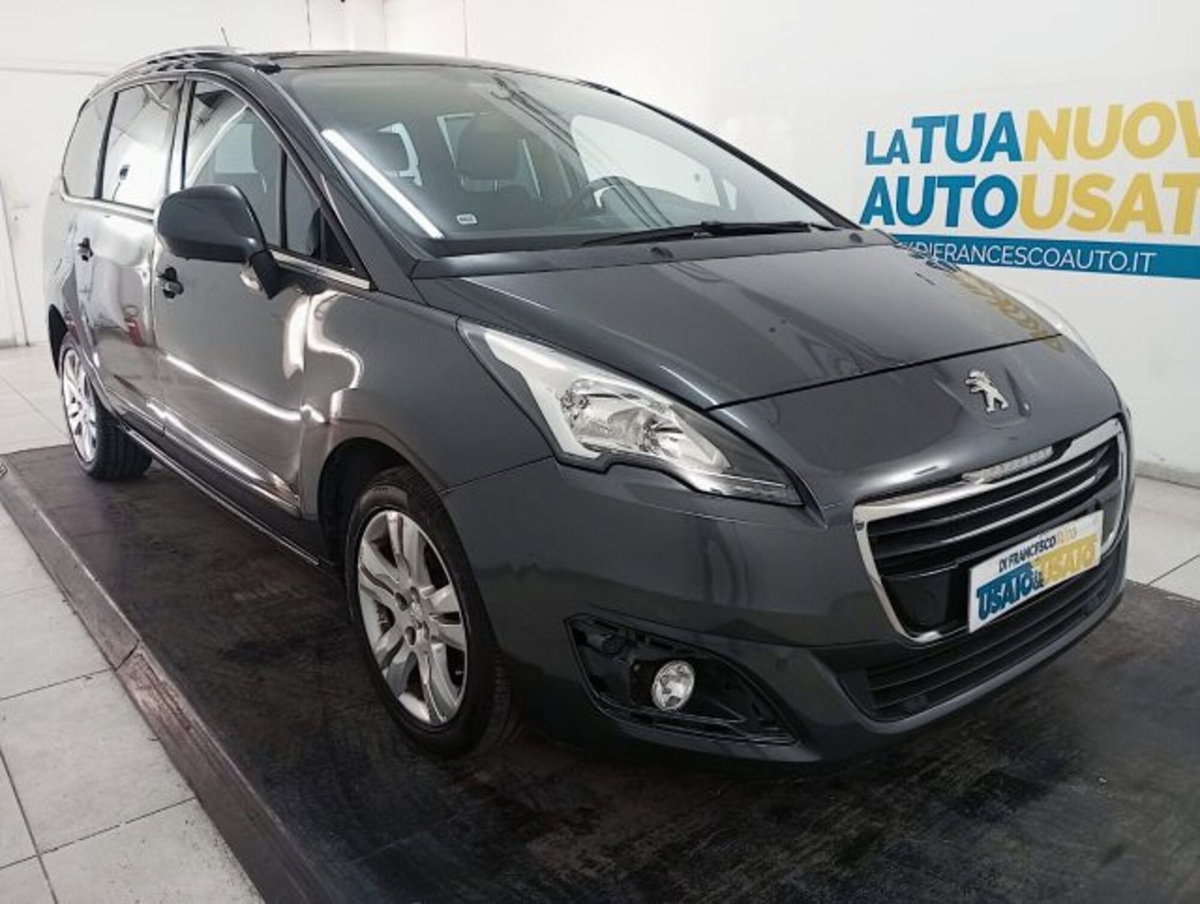Peugeot 5008 BlueHDi 150 S&S Allure (5)