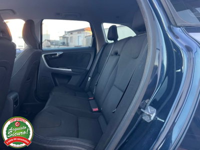 Volvo XC60 D3 Geartronic Business (11)