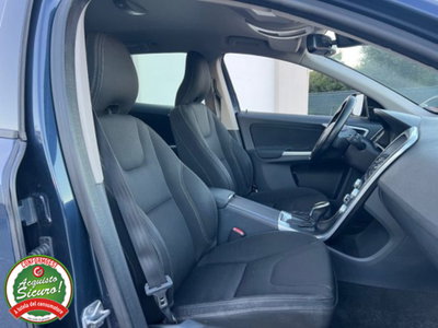 Volvo XC60 D3 Geartronic Business (9)