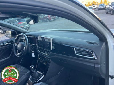 Volkswagen T-Roc 1.0 TSI R-Line (19)