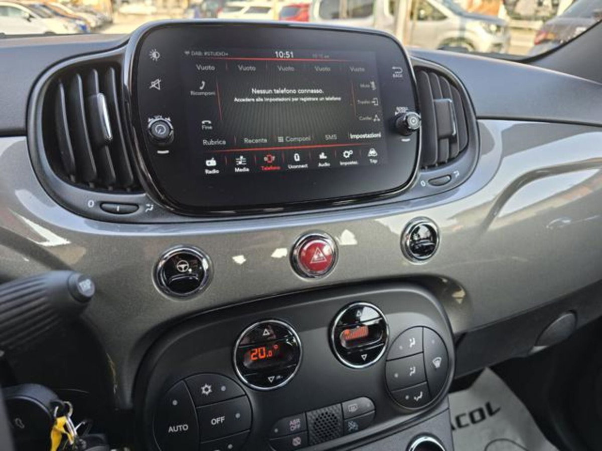 Fiat 500 1.0 Hybrid Club (12)