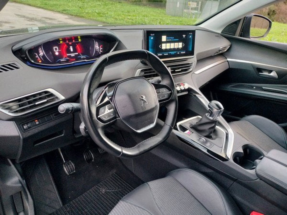 Peugeot 3008 BlueHDi 130 S&S EAT8 Allure Pack (13)