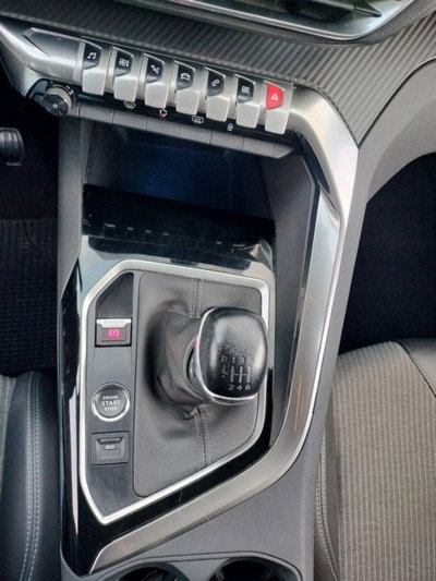 Peugeot 3008 BlueHDi 130 S&S EAT8 Allure Pack (17)