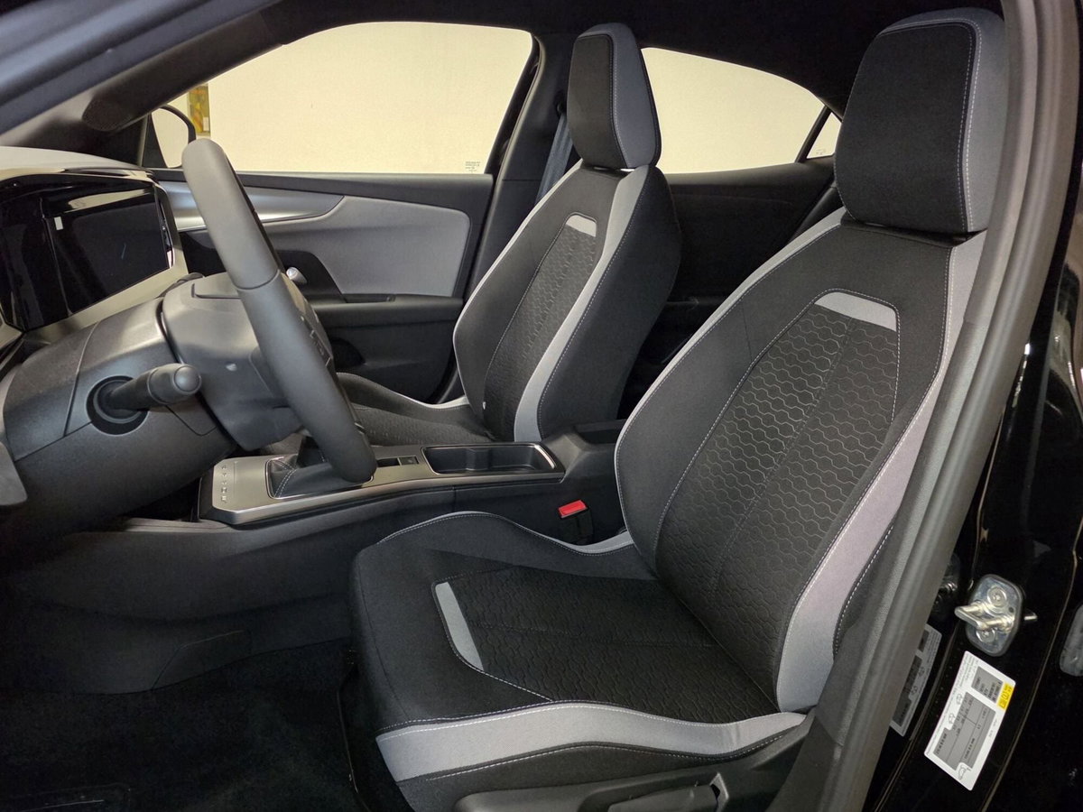 Opel Mokka 1.2 Edition s&s 136cv (10)