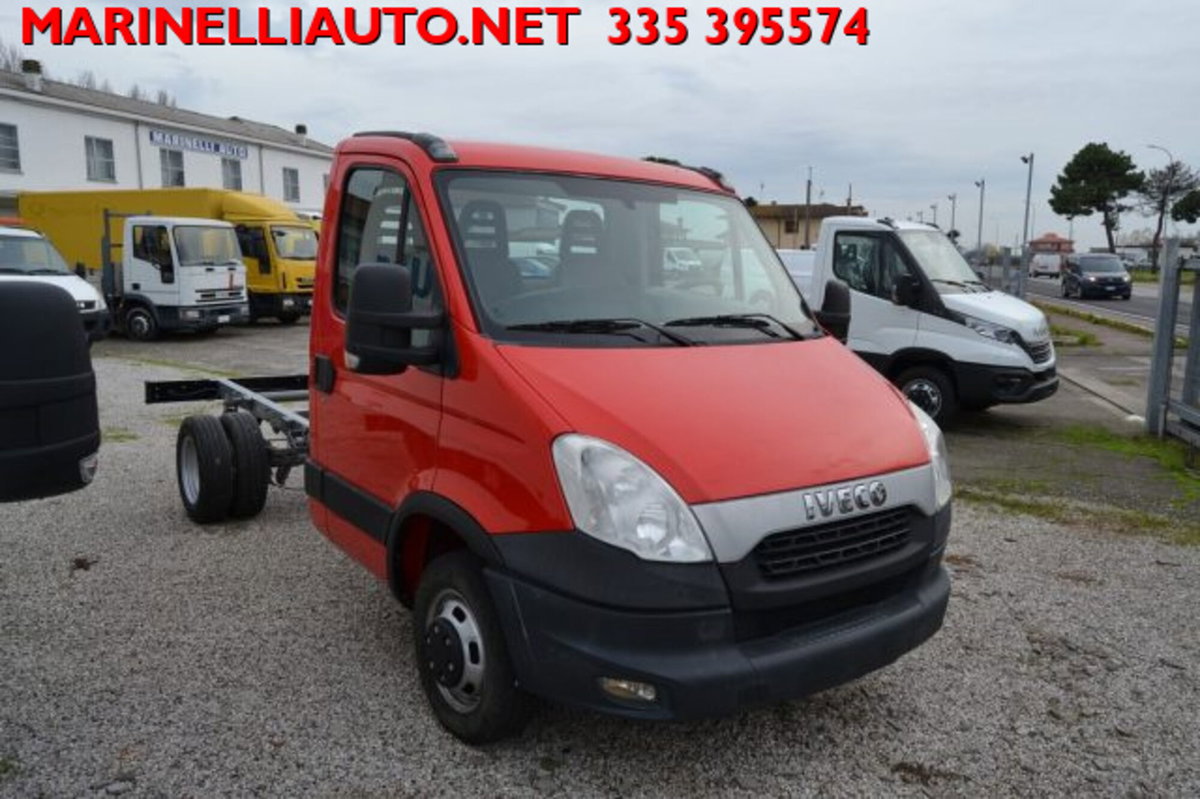 Iveco Daily Telaio 35C13 BTor 2.3 HPT PM-RG Cabinato (4)