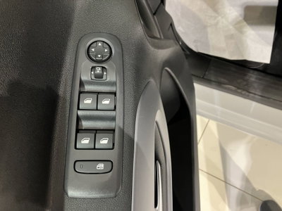 Fiat Doblò 1.2 t Magic Top 110cv (16)