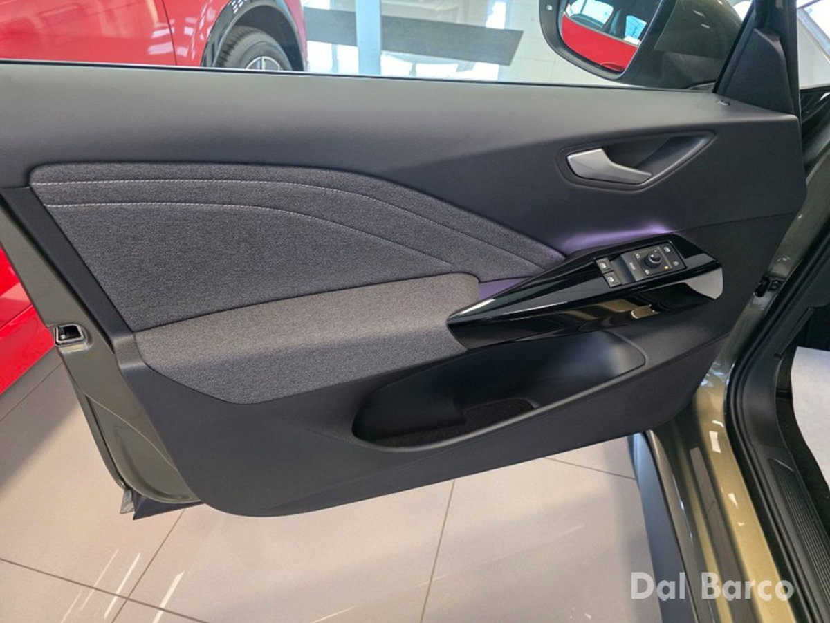 Volkswagen ID.3 52 kWh Pure Edition 170cv (14)