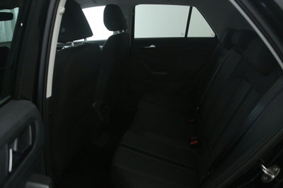 Volkswagen T-Roc 1.0 tsi Sport 115cv (6)