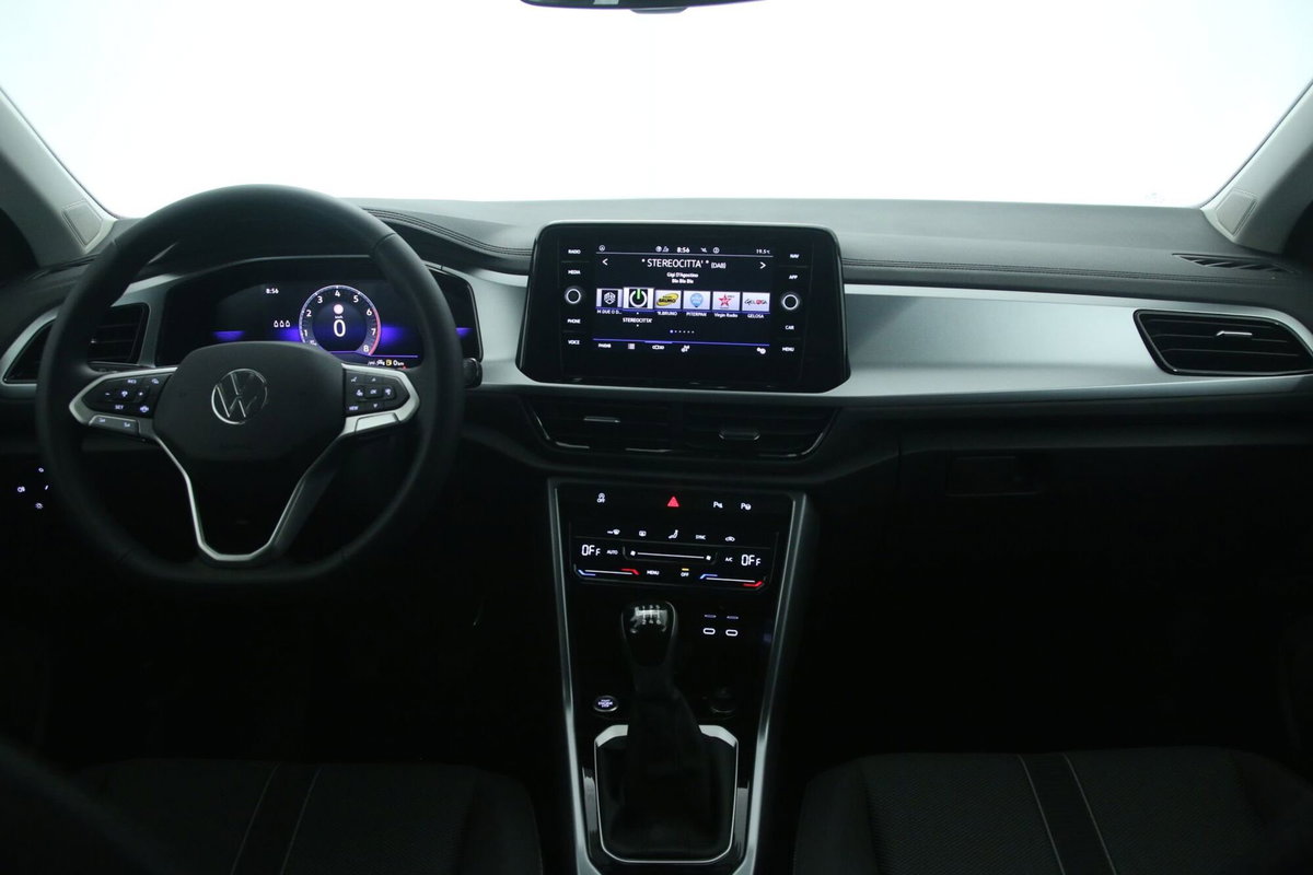 Volkswagen T-Roc 1.0 tsi Sport 115cv (7)