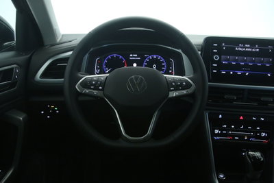 Volkswagen T-Roc 1.0 tsi Sport 115cv (9)