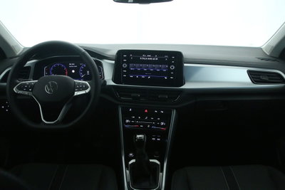 Volkswagen T-Roc 1.0 tsi Sport 115cv (8)