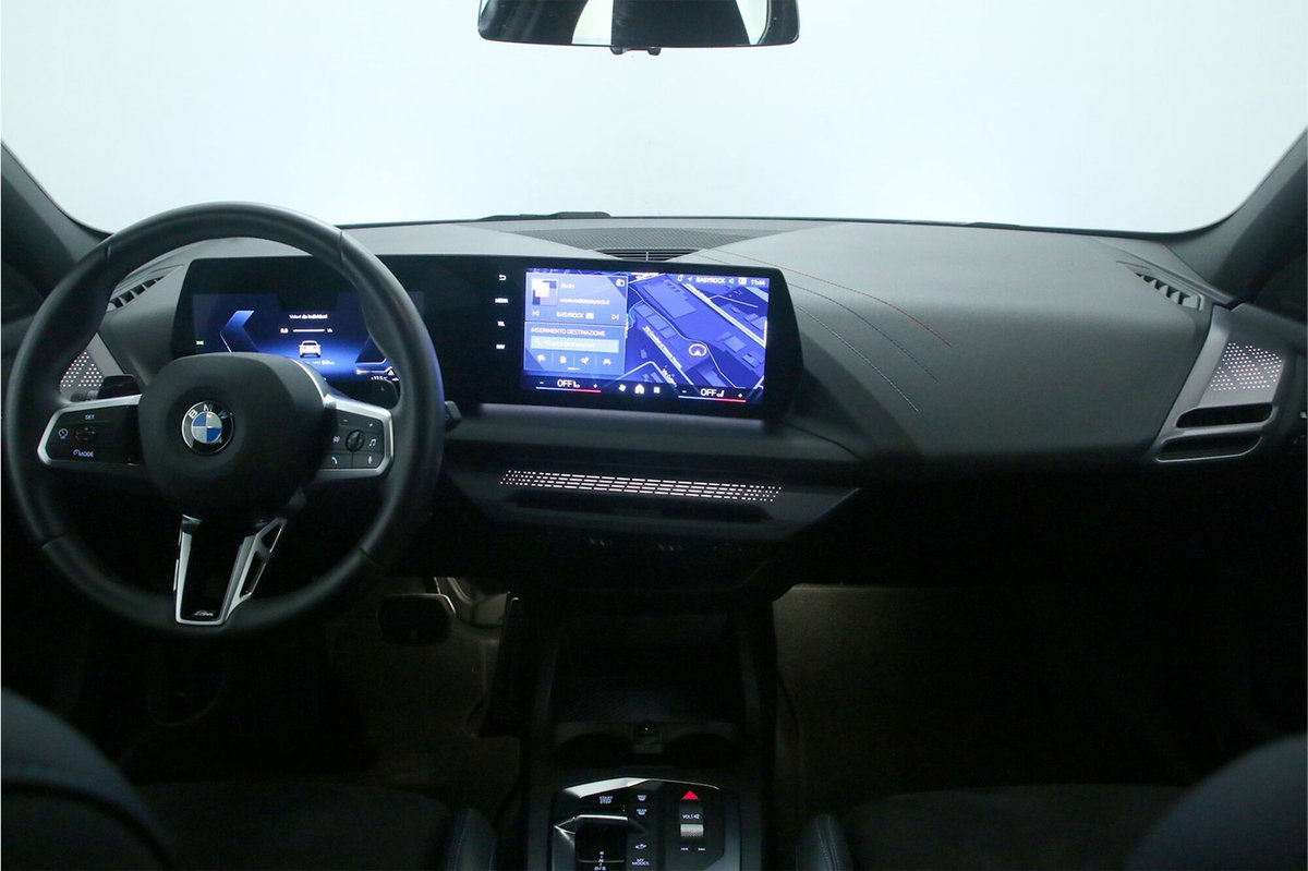 BMW Serie 1 118d MSport Pro auto (9)