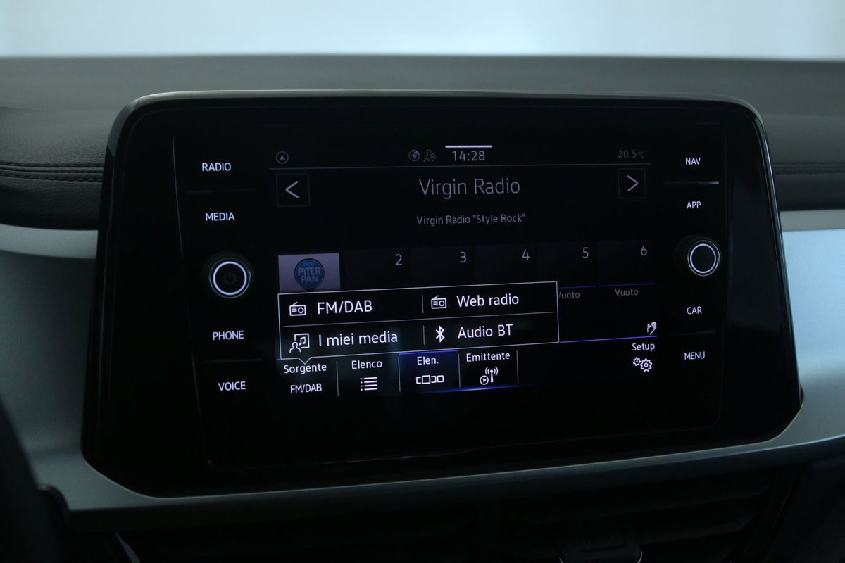 Volkswagen T-Roc 1.0 tsi Sport 115cv (16)