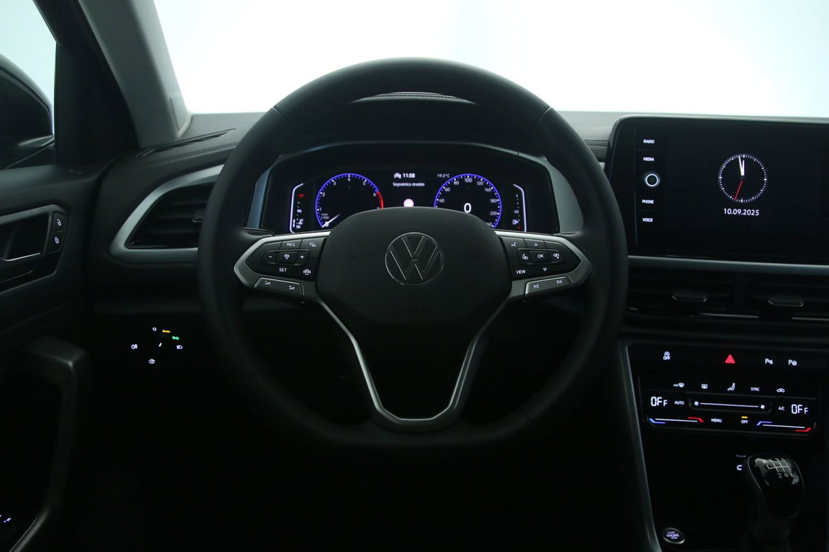 Volkswagen T-Roc 1.0 tsi Sport 115cv (10)