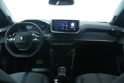 Peugeot 2008 PureTech 130 S&S EAT8 Allure Pack (9)