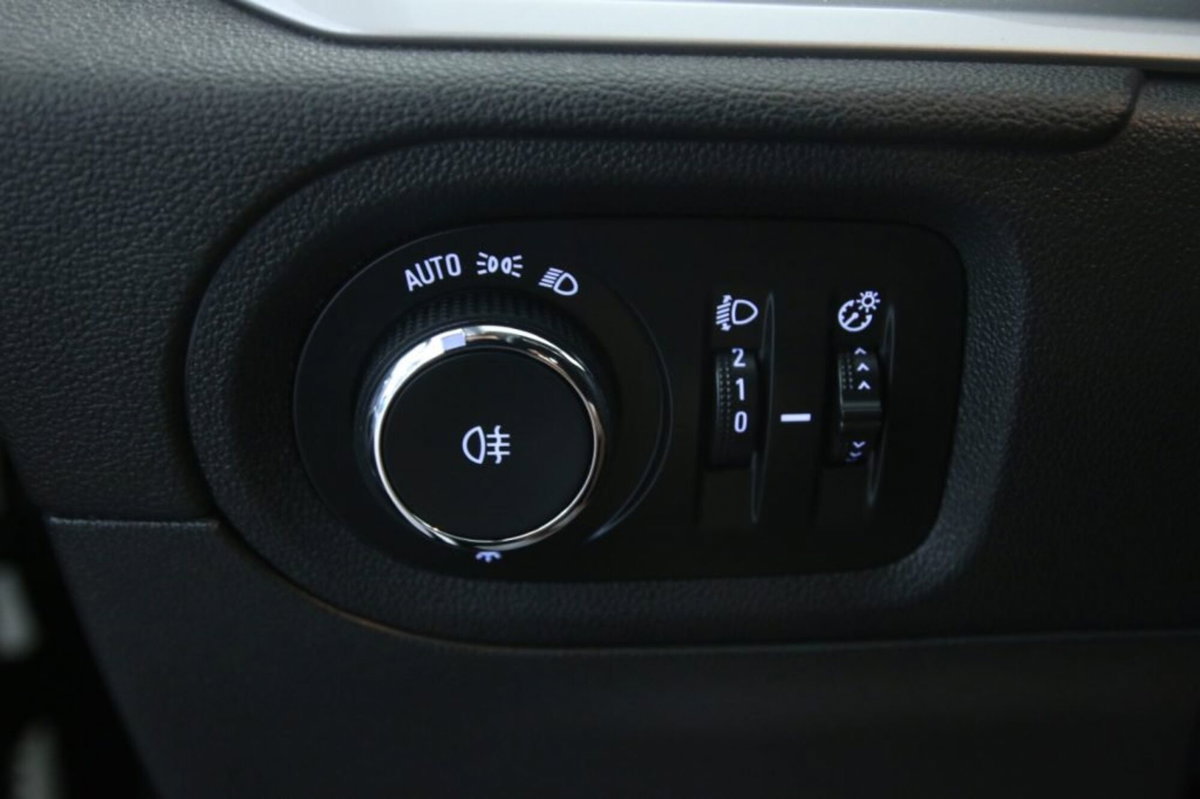 Opel Grandland 1.5 ecotec GS s&s 130cv at8 (15)