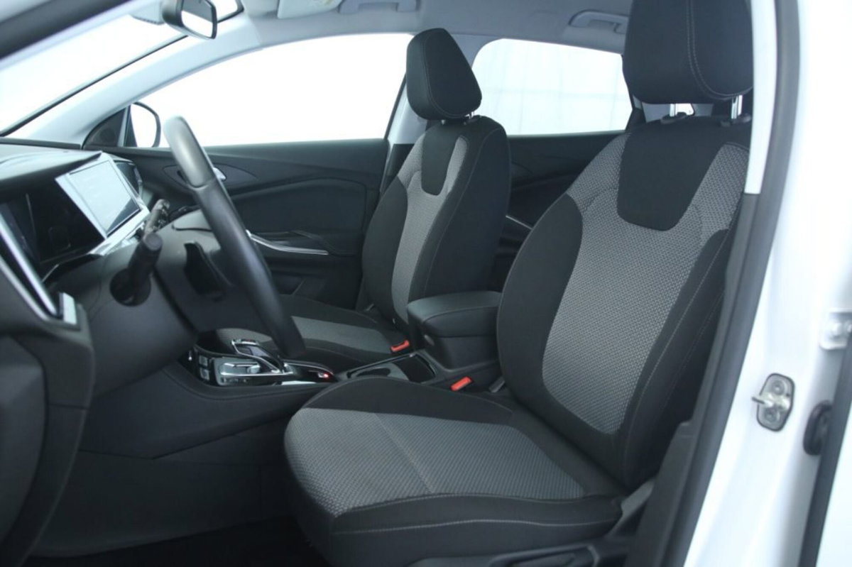 Opel Grandland 1.5 ecotec GS s&s 130cv at8 (7)