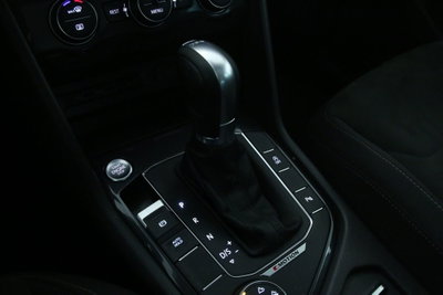 Volkswagen Tiguan Allspace 2.0 TDI SCR DSG 4MOTION R-Line (15)
