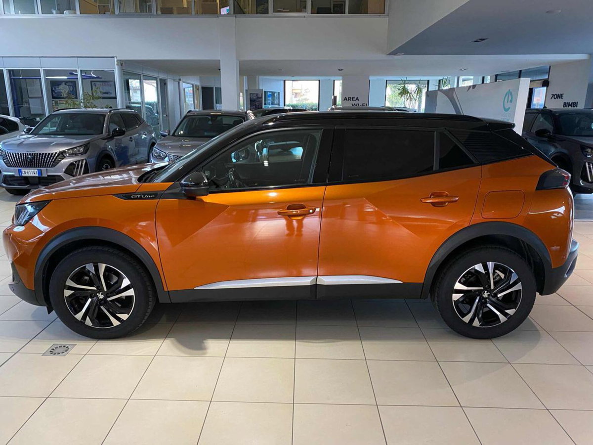 Peugeot 2008 BlueHDi 130 S&S EAT8 GT Line (9)