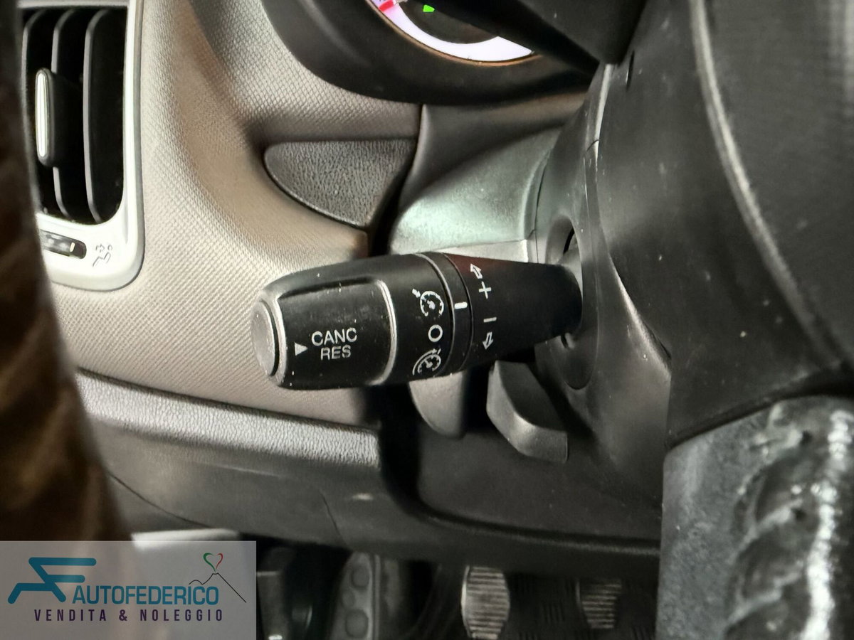 Fiat 500L Living 0.9 TwinAir Turbo Natural Power Lounge (8)