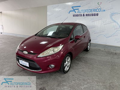 Ford Fiesta 1.4 TDCi 68CV 3 porte Titanium usata
