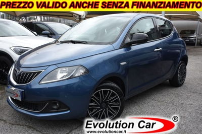 Lancia Ypsilon 1.0 FireFly 5 porte S&S Hybrid Gold Plus usata