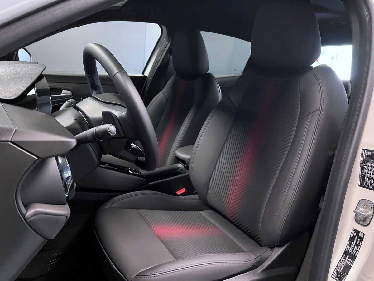 Alfa Romeo Junior 1.2 ibrida Speciale 145cv edct6 (12)
