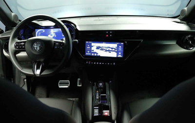 Alfa Romeo Junior 1.2 ibrida Q4 Intensa 145cv edct6 (4)