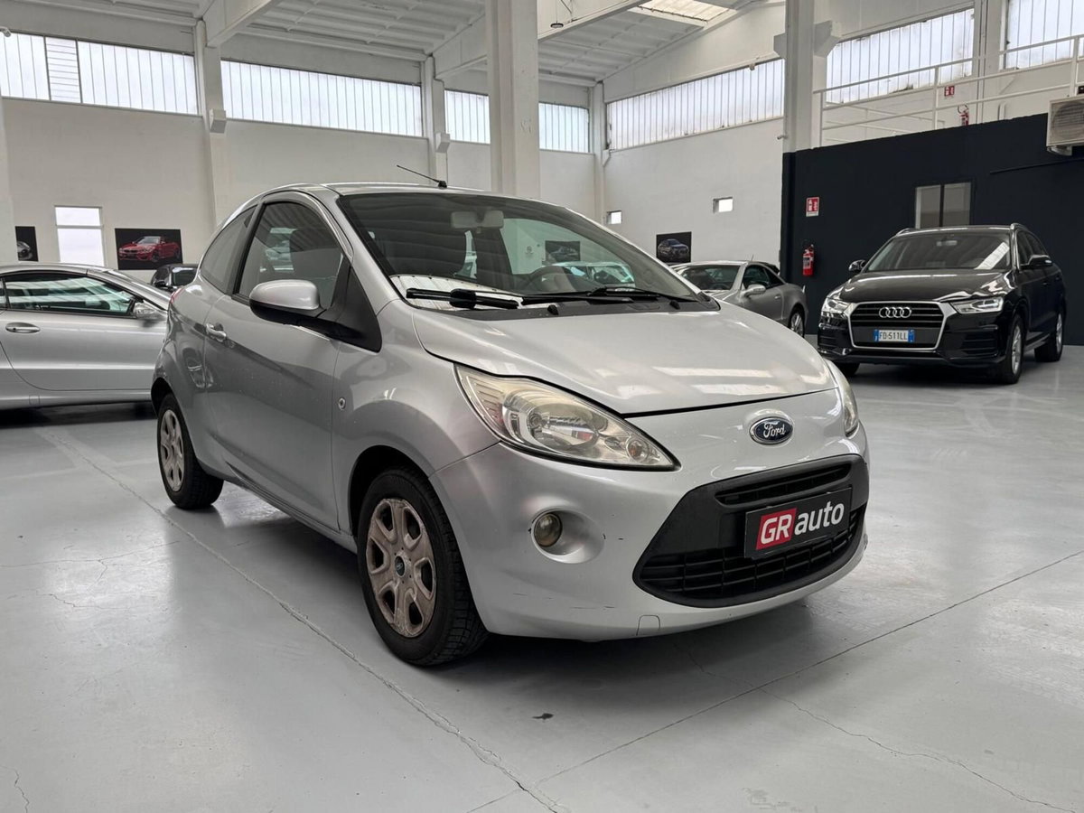 Ford Ka 1.2 8V 69CV Titanium (4)