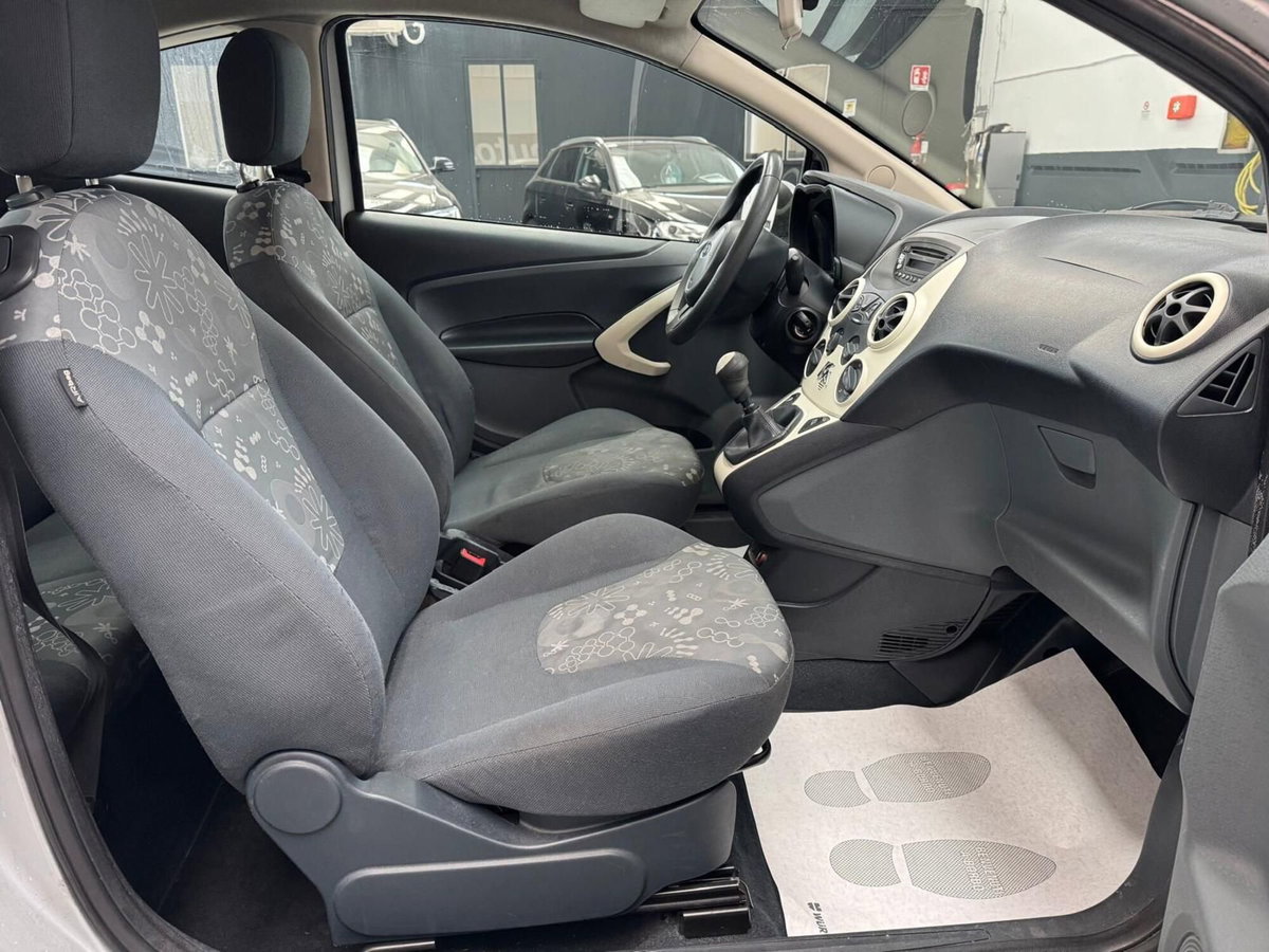 Ford Ka 1.2 8V 69CV Titanium (9)