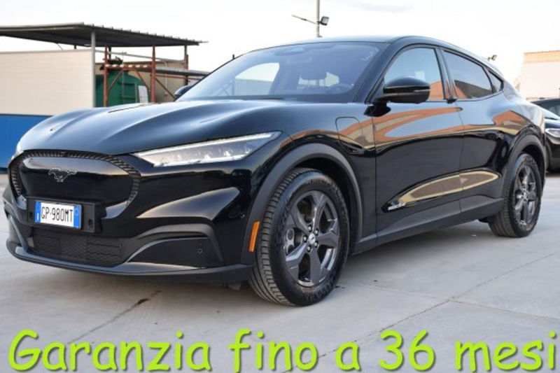 Ford Mustang Mach-E Standard 269CV