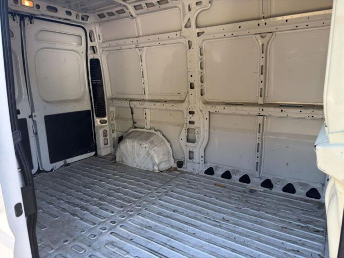 Fiat Ducato Furgone Vetrato 33 MH2 2.2 mjt3 140cv  serie 8 (11)