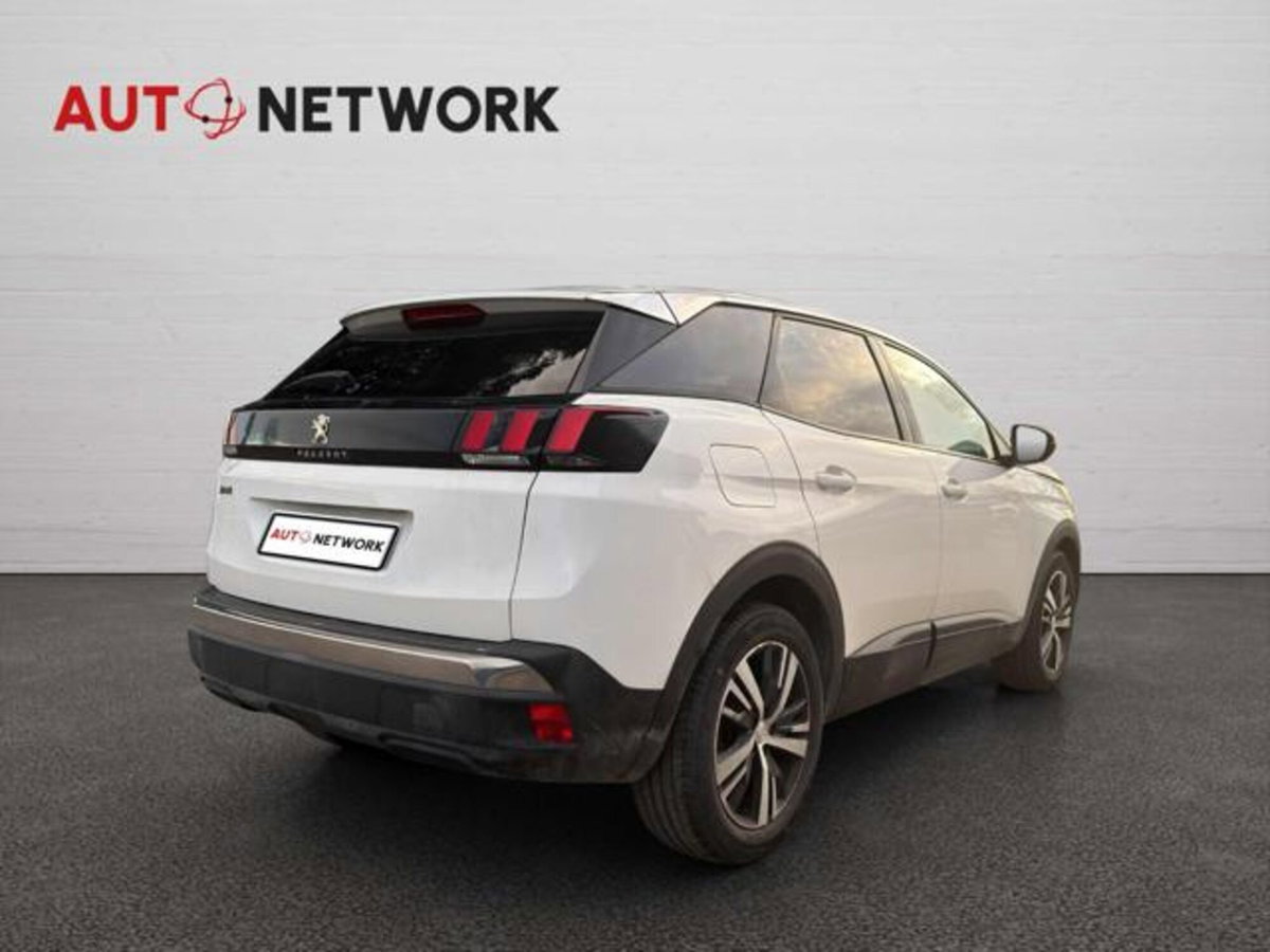 Peugeot 3008 BlueHDi 130 S&S Active (4)