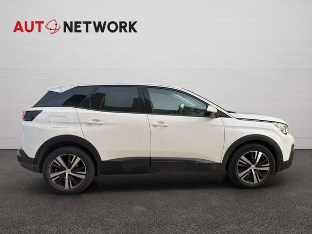 Peugeot 3008 BlueHDi 130 S&S Active (8)