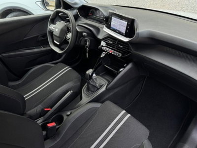 Peugeot 208 1.2 puretech Active s&s 75cv (12)