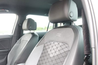 Volkswagen Tiguan 1.5 TSI 150 CV DSG ACT R-Line (8)
