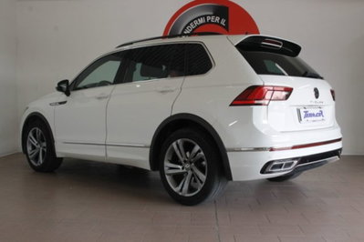 Volkswagen Tiguan 1.5 TSI 150 CV DSG ACT R-Line (3)