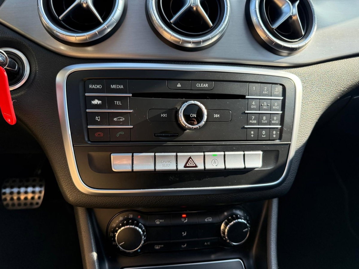 Mercedes-Benz CLA 220 d 4Matic Automatic Premium (16)